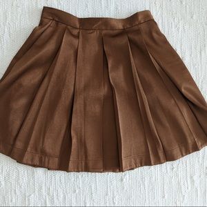 SOLD Club Monaco Size 2 Brown Pleated Skirt